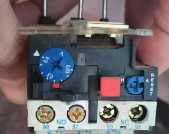 图片关键词